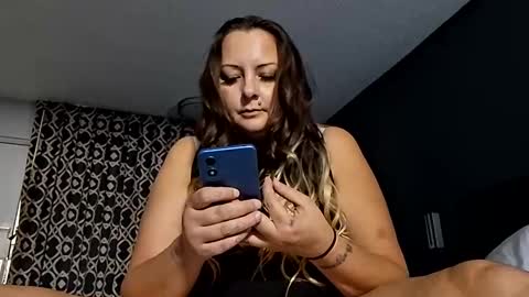 Snapshot of crystalbarbie214 chatting on 12-02-25, 09:14 crystalbarbie214 online show from 12-02-25, 09:14