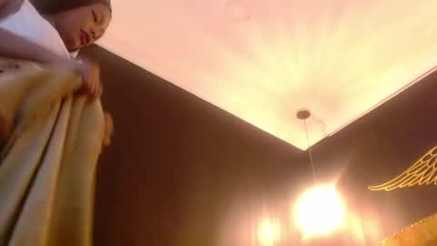 Crystal online show from 02-25-25, 02:25