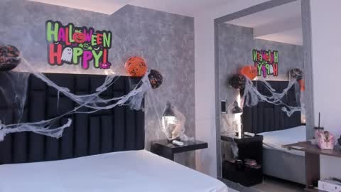 Snapshot of crystaldarliing chatting on 11-01-25, 08:00 Crystal online show from 11-01-25, 08:00