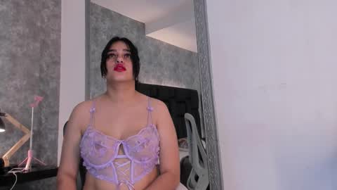 Snapshot of crystaldarliing chatting on 11-11-25, 03:23 Crystal online show from 11-11-25, 03:23