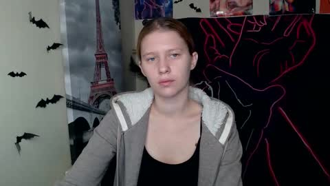 Stella online show from 10-31-25, 07:53