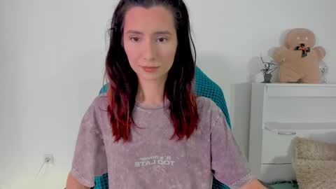 Maria online show from 11-20-25, 03:07