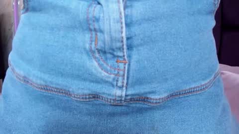 Snapshot of crystalstonee1 chatting on 02-27-26, 06:30 Crystal online show from 02-27-26, 06:30