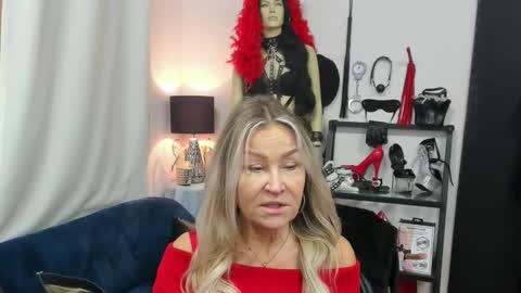 CrystalHotty online show from 10-27-25, 05:33