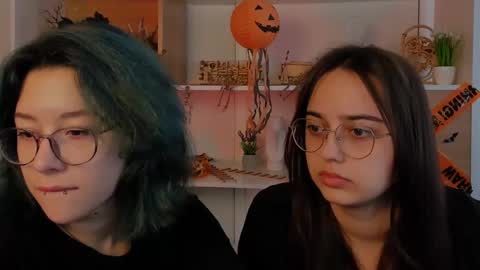 Snapshot of crysten878 chatting on 11-01-25, 09:22 crysten878 online show from 11-01-25, 09:22