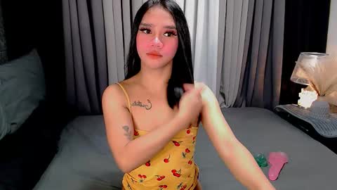 Snapshot of crytastal_lust1212 chatting on 10-11-25, 09:08 bea takashi  online show from 10-11-25, 09:08