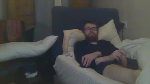 Snapshot of cs014g8493 chatting on 12-03-24, 12:24 chris online show from 12-03-24, 12:24