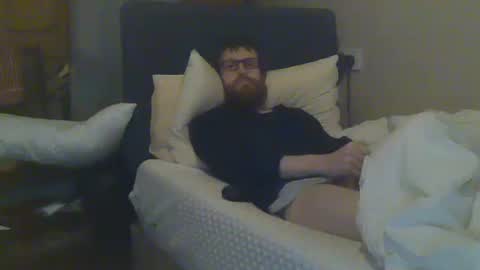 Snapshot of cs014g8493 chatting on 12-24-24, 12:22 chris online show from 12-24-24, 12:22