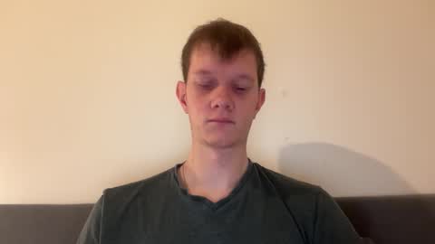 Snapshot of cube93 chatting on 09-29-25, 09:19 cube93 online show from 09-29-25, 09:19