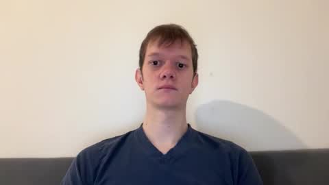 Snapshot of cube93 chatting on 10-28-25, 09:13 cube93 online show from 10-28-25, 09:13