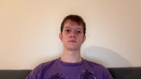 Snapshot of cube93 chatting on 10-30-25, 03:13 cube93 online show from 10-30-25, 03:13