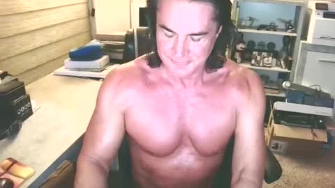 Snapshot of cucuforcocopuffs chatting on 11-07-25, 04:01 Yup... kinda old but Stop in and say hello online show from 11-07-25, 04:01