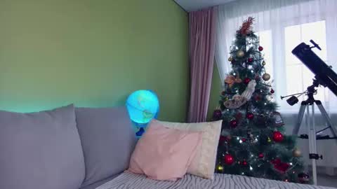 Alexia online show from 12-28-24, 07:33