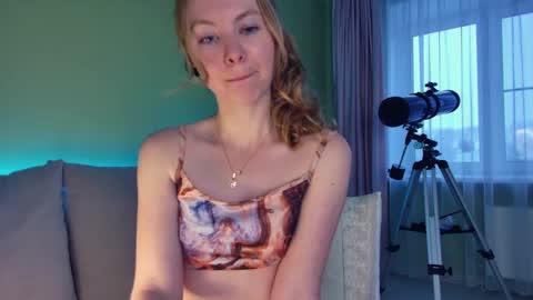 Alexia online show from 01-16-25, 06:14