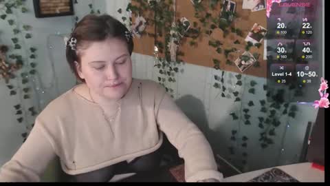 Snapshot of cuddlieschris chatting on 09-28-25, 02:17 Chris online show from 09-28-25, 02:17