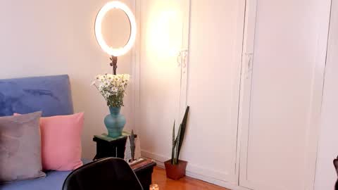 Leonela online show from 02-07-26, 12:42