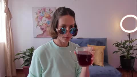 Leonela online show from 03-16-26, 05:17