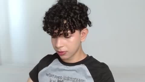 Cuddly online show from 02-20-25, 04:03