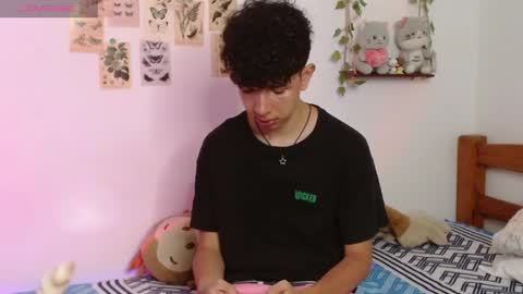 Cuddly online show from 04-30-26, 05:47