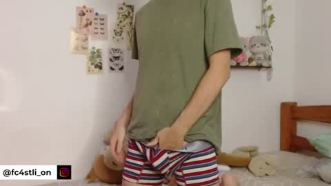 Cuddly online show from 06-12-26, 06:29