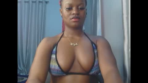 Snapshot of cum_ebony_petitxx chatting on 05-15-26, 06:42 cath online show from 05-15-26, 06:42