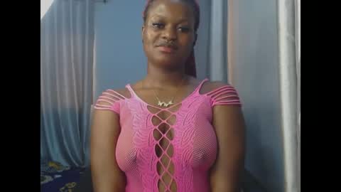 Snapshot of cum_ebony_petitxx chatting on 05-16-26, 06:32 cath online show from 05-16-26, 06:32