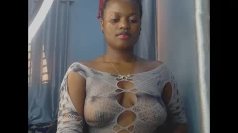 Snapshot of cum_ebony_petitxx chatting on 06-02-26, 07:43 cath online show from 06-02-26, 07:43