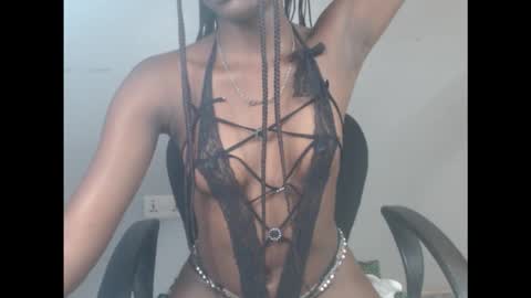 Snapshot of cum_ebony_xsecret chatting on 09-18-25, 07:43 sophie online show from 09-18-25, 07:43