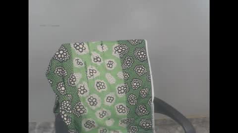 Snapshot of cum_ebony_xsecret chatting on 09-29-25, 08:08 sophie online show from 09-29-25, 08:08