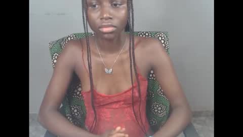 Snapshot of cum_ebony_xsecret chatting on 09-30-25, 07:13 sophie online show from 09-30-25, 07:13