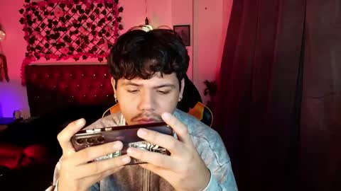 DAVID online show from 02-22-25, 03:34