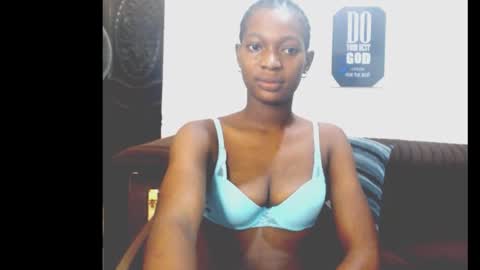 cumebony_petit online show from 02-15-26, 10:25