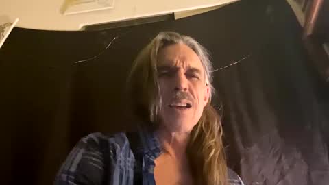 Cumoncam online show from 12-28-24, 10:14