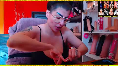 cuminmenowbby online show from 02-11-25, 12:05