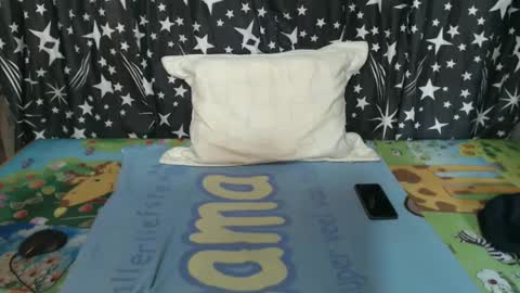 Snapshot of cumloader_ian4u chatting on 02-18-25, 05:09 IAN online show from 02-18-25, 05:09