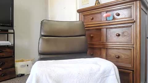 Charlie Mitchell   online show from 12-12-24, 06:10