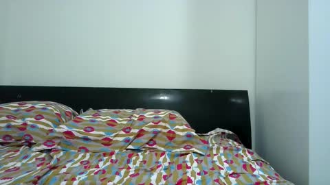 Cumms Cam online show from 02-16-25, 12:43