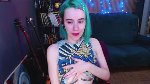 Snapshot of cumpotikeve chatting on 12-02-24, 05:04 CUMpotikEve online show from 12-02-24, 05:04