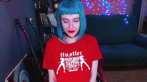 Snapshot of cumpotikeve chatting on 12-13-24, 05:16 CUMpotikEve online show from 12-13-24, 05:16