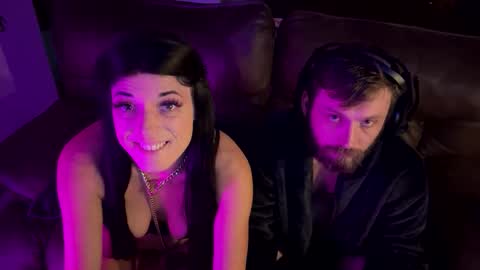 Snapshot of cumseeus069 chatting on 10-12-25, 04:00 cumseeus069 online show from 10-12-25, 04:00