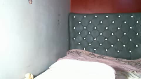 Shiiro online show from 09-29-25, 09:30