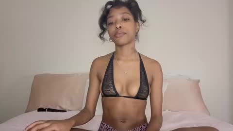 Anna online show from 11-27-25, 01:29