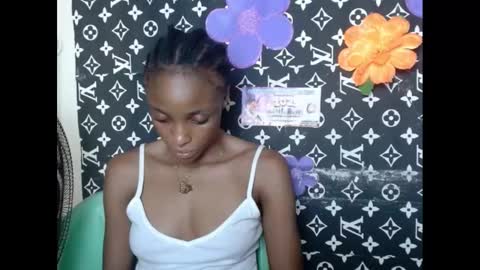 Snapshot of cupidxdoll chatting on 02-10-25, 02:16 cupidxdoll online show from 02-10-25, 02:16