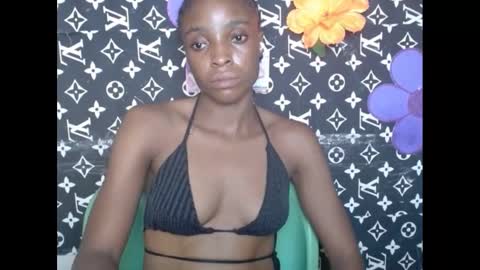 Snapshot of cupidxdoll chatting on 02-15-25, 04:12 cupidxdoll online show from 02-15-25, 04:12