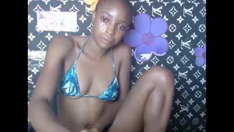 Snapshot of cupidxdoll chatting on 03-01-25, 08:56 cupidxdoll online show from 03-01-25, 08:56