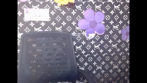 Snapshot of cupidxdoll chatting on 03-08-25, 12:44 cupidxdoll online show from 03-08-25, 12:44