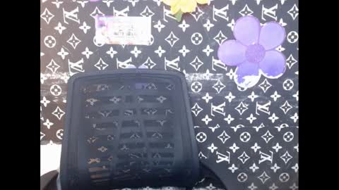 Snapshot of cupidxdoll chatting on 03-10-25, 07:18 cupidxdoll online show from 03-10-25, 07:18