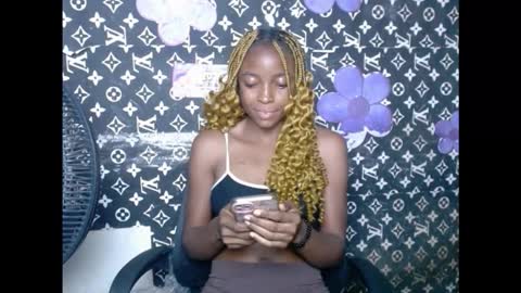 Snapshot of cupidxdoll chatting on 09-13-25, 10:59 cupidxdoll online show from 09-13-25, 10:59