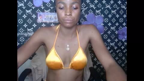 Snapshot of cupidxdoll chatting on 09-30-25, 09:42 cupidxdoll online show from 09-30-25, 09:42