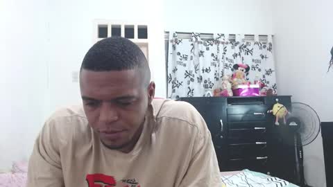 dominic and julieta... independent models online show from 03-06-25, 10:41